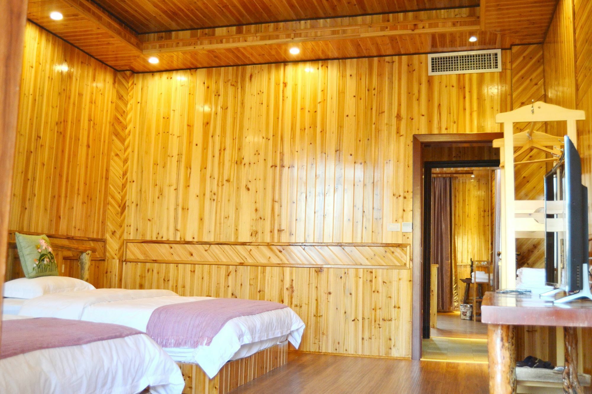 Long An Hotel Lungseng Kültér fotó